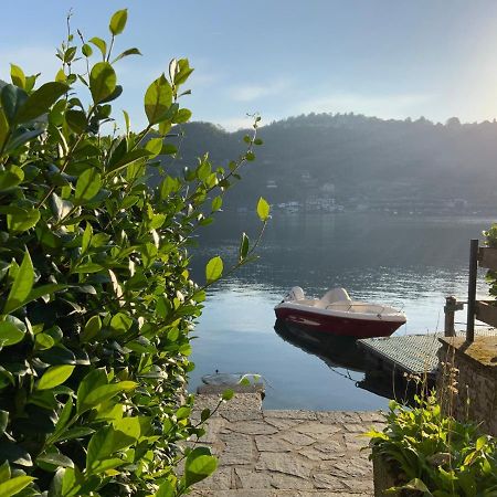Villa Giardino Con Pontile Sul Lago D'Orta In Riva أورتا سان جوليو المظهر الخارجي الصورة