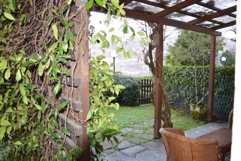 Villa Giardino Con Pontile Sul Lago D'Orta In Riva أورتا سان جوليو المظهر الخارجي الصورة