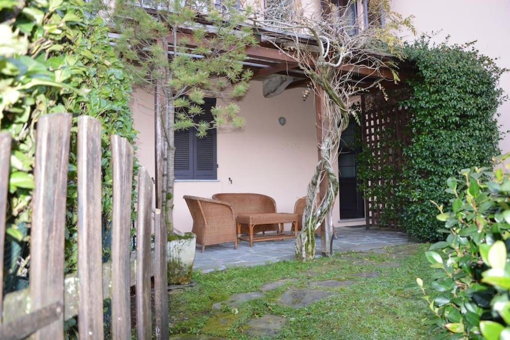 Villa Giardino Con Pontile Sul Lago D'Orta In Riva أورتا سان جوليو المظهر الخارجي الصورة